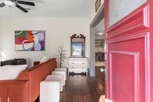 2522 Lidstone St, Houston, TX 77023 - Photo 2