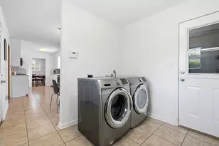 7707 Cayton St, Houston, TX 77061 - Photo 24