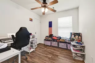 9825 Hyacinth Way, Conroe, TX 77385 - Photo 18