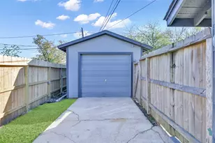 1208 Leggett Dr, Galena Park, TX 77547 - Photo 24
