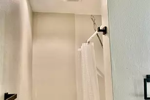 9009 Gaylord St, Houston, TX 77024 - Photo 22