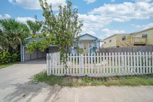 6317 P 1/2, Galveston, TX 77551 - Photo 4