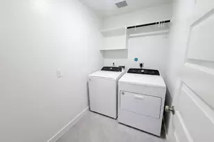 5549 Madden Ln, Houston, TX 77048 - Photo 12
