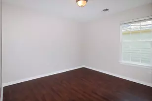 7413 Blue Jay Dr, Texas City, TX 77591 - Photo 10