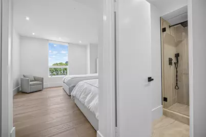 5110 San Felipe Street #32W, Houston, TX 77056 - Photo 20
