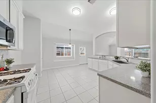 8927 Lady Fern St, Houston, TX 77064 - Photo 14