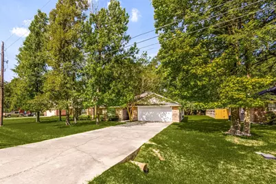 811 Carson Drive, Magnolia, TX 77354 - Photo 2