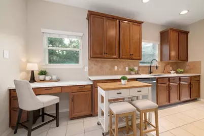 2317 Jefferson Crossing Drive, Conroe, TX 77304 - Photo 6