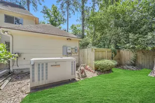 2411 Oaks Forks Dr, Houston, TX 77339 - Photo 26