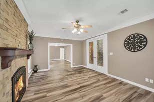 2411 Oaks Forks Dr, Houston, TX 77339 - Photo 12