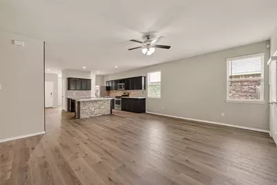 6006 Briarstone Bay Drive, Katy, TX 77449 - Photo 14