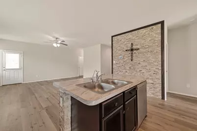 6006 Briarstone Bay Drive, Katy, TX 77449 - Photo 18