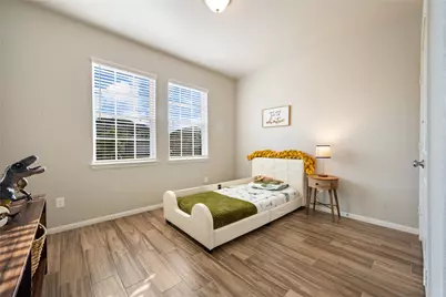 119 Comal Drive, Baytown, TX 77523 - Photo 14