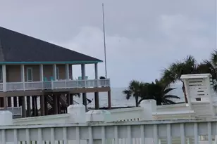 953 Sea Breeze, Crystal Beach, TX 77650 - Photo 40