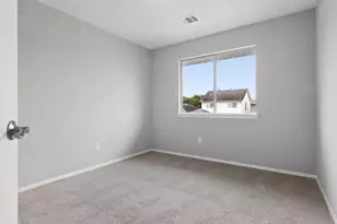 1669 Nichole Woods Dr, Houston, TX 77047 - Photo 18