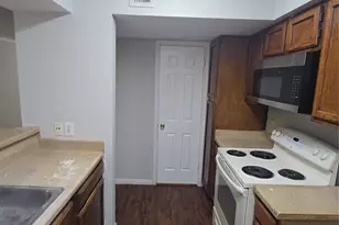 14600 Fonmeadow Dr, Houston, TX 77035 - Photo 20