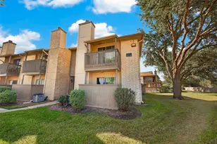 1900 Bay Area Blvd, Houston, TX 77058 - Photo 28