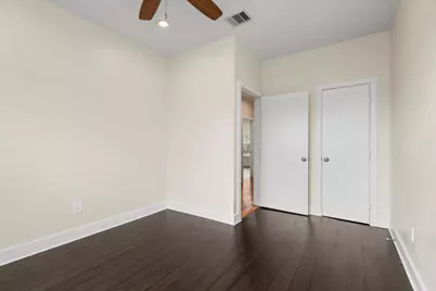 2002 Lynnfield Unit B Street, Houston, TX 77093 - Photo 30