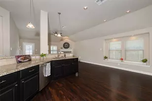 3045 Peterson Cir, Bryan, TX 77802 - Photo 12