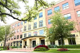 306 McGowen St, Houston, TX 77006 - Photo 10