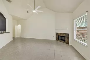 22126 Nobles Crossing Dr, Spring, TX 77373 - Photo 6