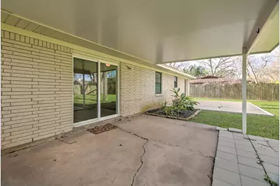 416 Southern Oaks Drive, Lake Jackson, TX 77566 - Photo 30