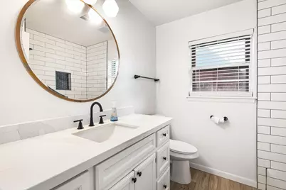 416 Southern Oaks Drive, Lake Jackson, TX 77566 - Photo 24