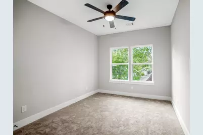 314 N Stiles Street, Houston, TX 77011 - Photo 26