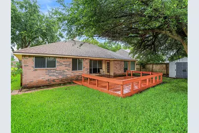 15818 Castorglen Drive, Webster, TX 77598 - Photo 34