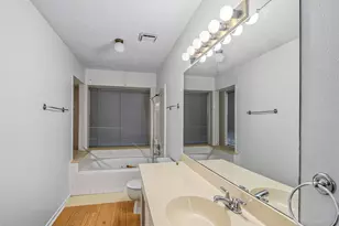 15818 Castorglen Dr, Webster, TX 77598 - Photo 28