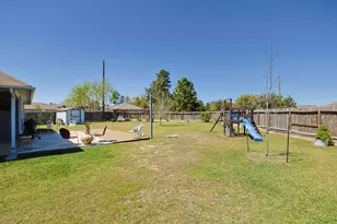 115 Hillandale Ct, Magnolia, TX 77354 - Photo 32