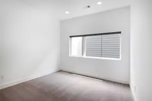 1155 W 18th St, Houston, TX 77008 - Photo 20