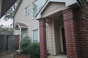 35 S Avonlea Cir, The Woodlands, TX 77382 - Photo 2