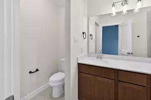 9113 Highland Northern Wy, Houston, TX 77088 - Photo 22