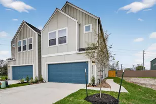 9113 Highland Northern Wy, Houston, TX 77088 - Photo 4