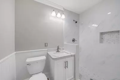 7647 Greendowns Street, Houston, TX 77087 - Photo 20