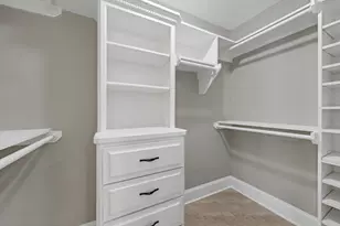 7647 Greendowns St, Houston, TX 77087 - Photo 18