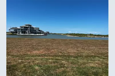 55 Water Key, Hitchcock, TX 77563 - Photo 2