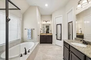 116 Wade Pointe Dr, Montgomery, TX 77316 - Photo 20