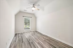 116 Wade Pointe Dr, Montgomery, TX 77316 - Photo 24