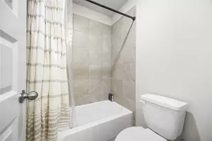 2736 Ahnya Ln, League City, TX 77573 - Photo 34