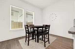 6405 Leopold Star Ln, Houston, TX 77048 - Photo 8