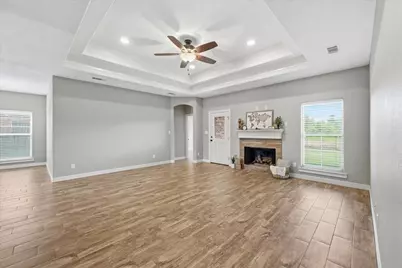 706 Cypress Wood Drive, Orange, TX 77630 - Photo 10