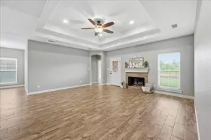 706 Cypress Wood Dr, Orange, TX 77630 - Photo 10