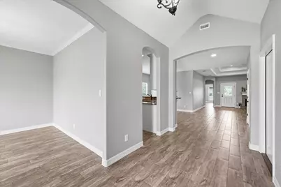 706 Cypress Wood Drive, Orange, TX 77630 - Photo 6