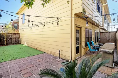 321 Cage Street, Houston, TX 77020 - Photo 12