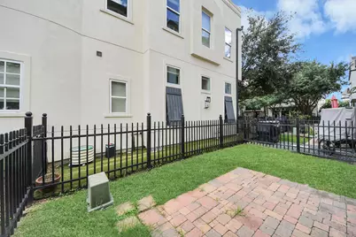 10928 Wrenwood Park, Houston, TX 77043 - Photo 30
