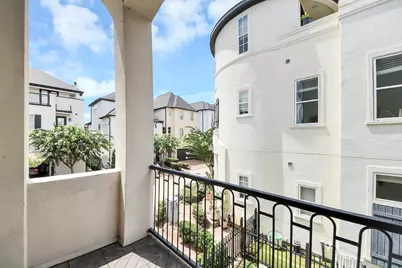 10928 Wrenwood Park, Houston, TX 77043 - Photo 18
