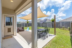 24714 Crimson Pine Dr, Houston, TX 77336 - Photo 34