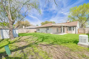 12106 Fairmeadow Dr, Houston, TX 77071 - Photo 28